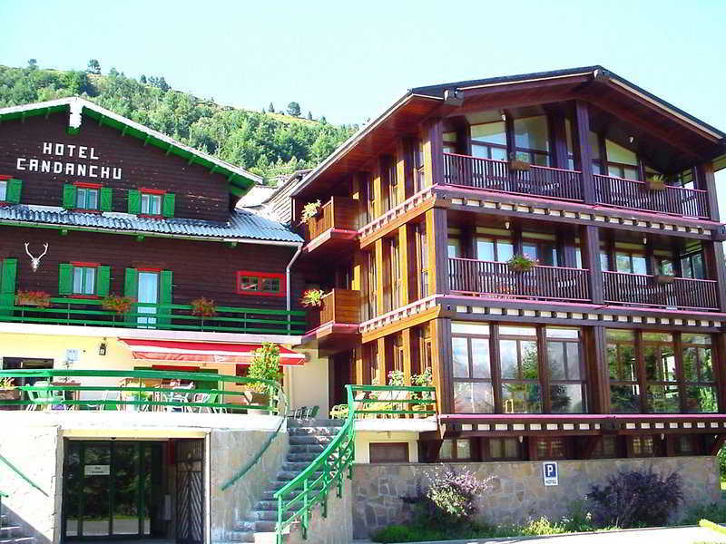 Snoe Hotel Candanchú エクステリア 写真