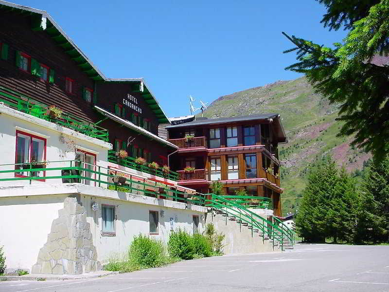 Snoe Hotel Candanchú エクステリア 写真